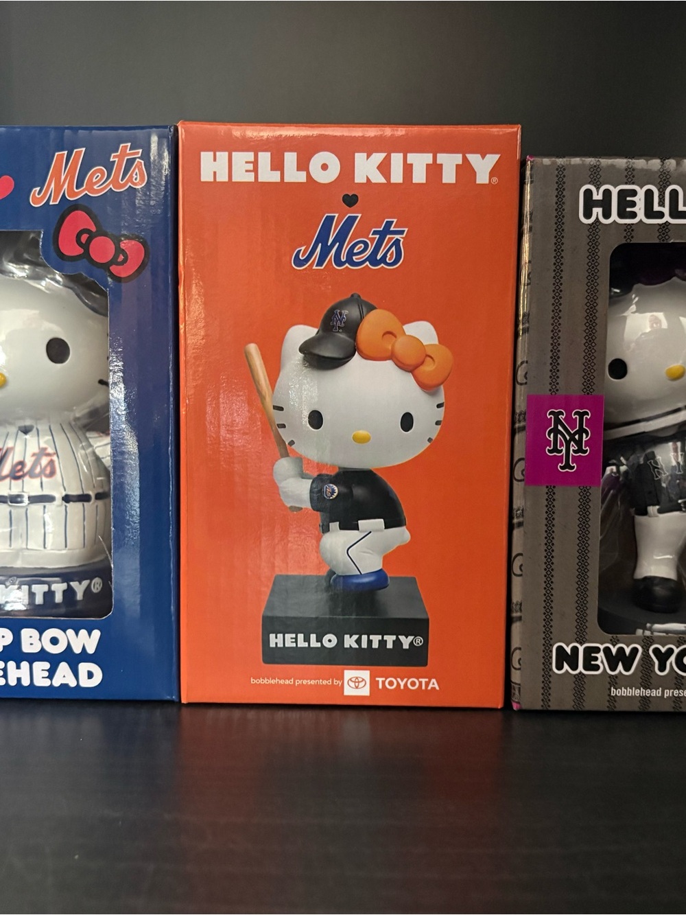 Hello Kitty New York Mets Bobblehead SGA new in box